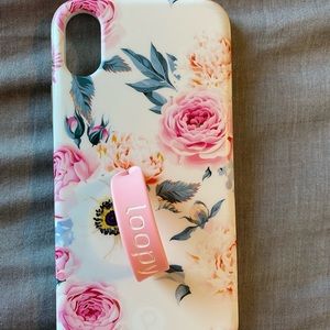 iPhone XS loopy case